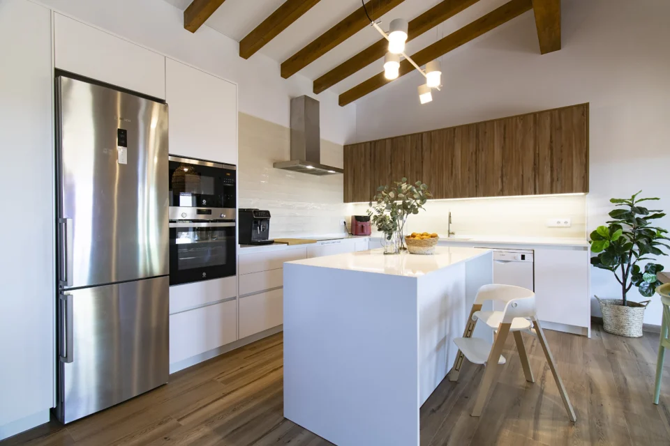 Kitchen with Forest Natural