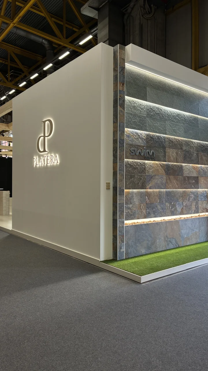 Volvemos de Cersaie 2026 con novedades, conversaciones y mucho que contar. Así vivimos la feria de cerámica de Bolonia en La Platera.