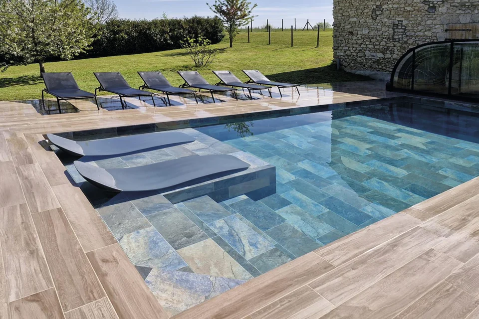 Piscina con Eclat