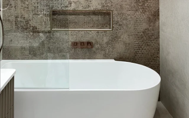 Salle de bain avec place